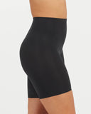 SPANXsmooth™ Fit-To-You Mid-Thigh Short