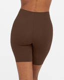 SPANXsmooth™ Fit-To-You Mid-Thigh Short