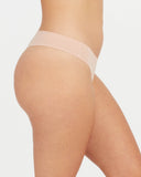 SPANXsmooth™ Fit-To-You Thong